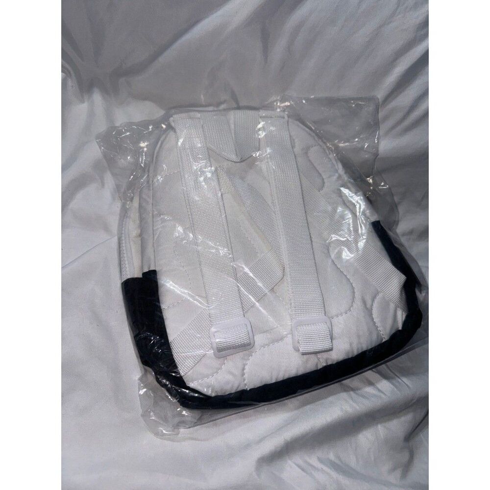 Adidas liner mini backpack B38 - Picture 12 of 12